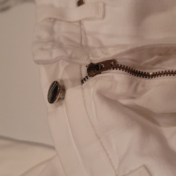 Jen 7 White Jeans - Picture 7 of 8